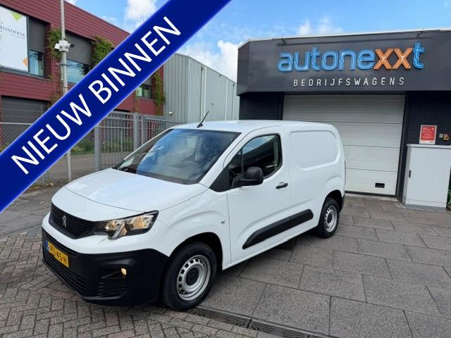 Peugeot Partner 2021 Benzine