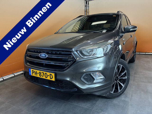 Ford Kuga 2017 Benzine