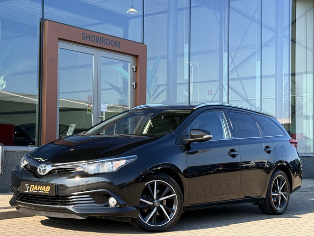 Toyota Auris 2017 Benzine