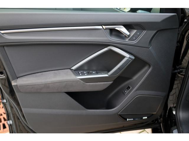 Audi RSQ3