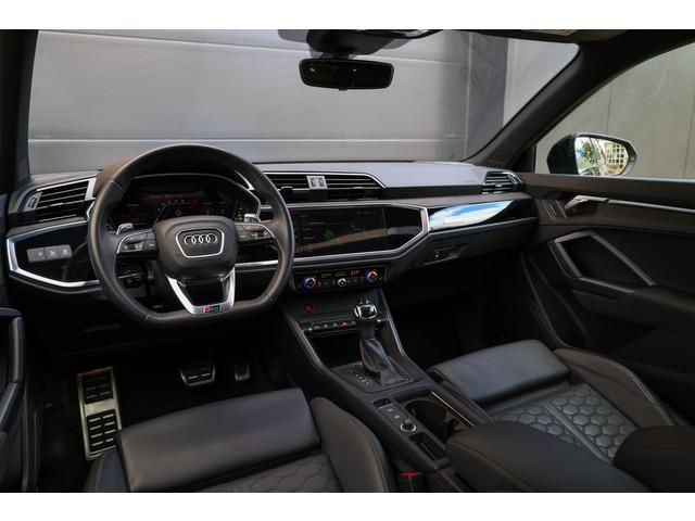Audi RSQ3