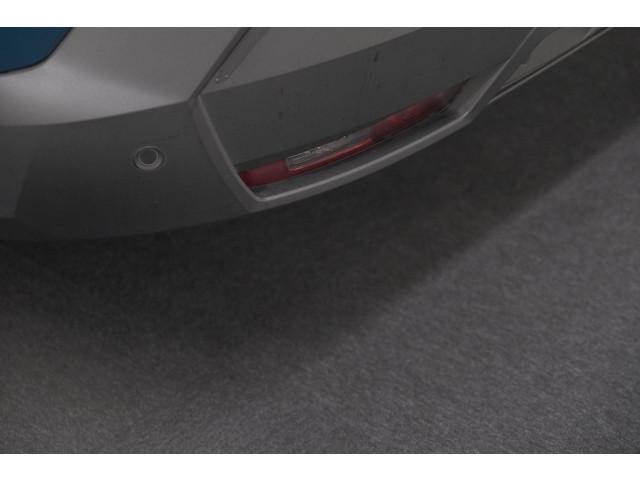 Peugeot E-3008