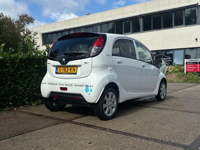 Peugeot iOn