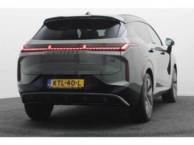Lynk & Co 08