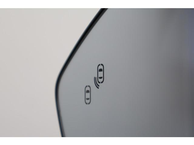 Lynk & Co 08