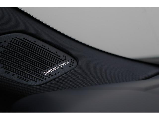 Lynk & Co 08