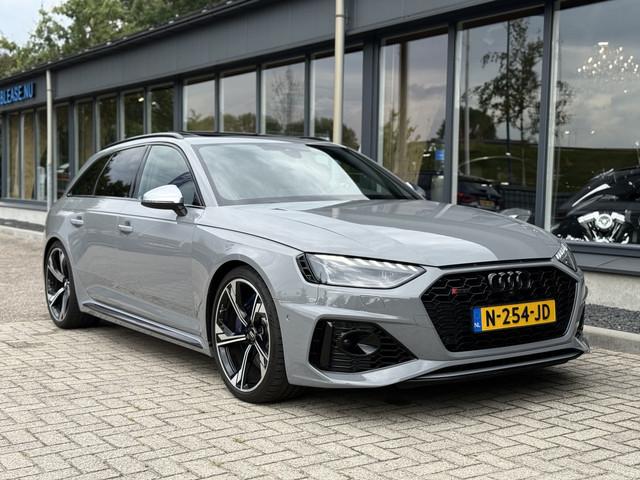 Audi RS4
