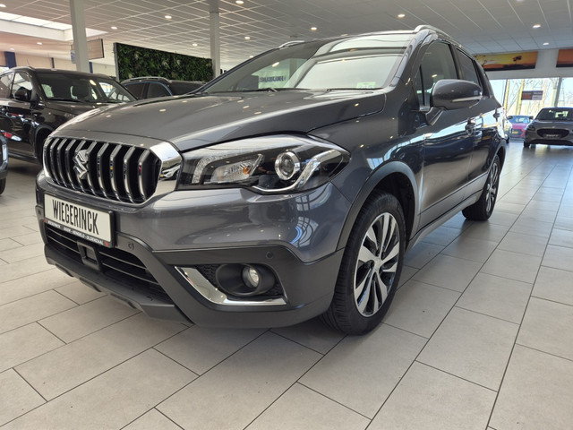 Suzuki S-Cross