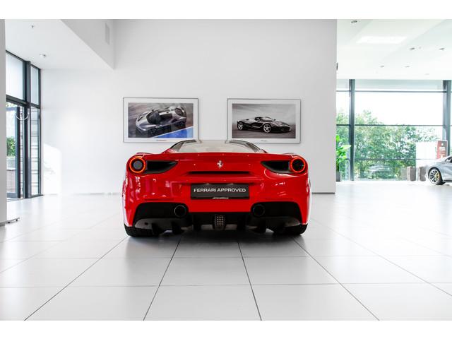 Ferrari 488