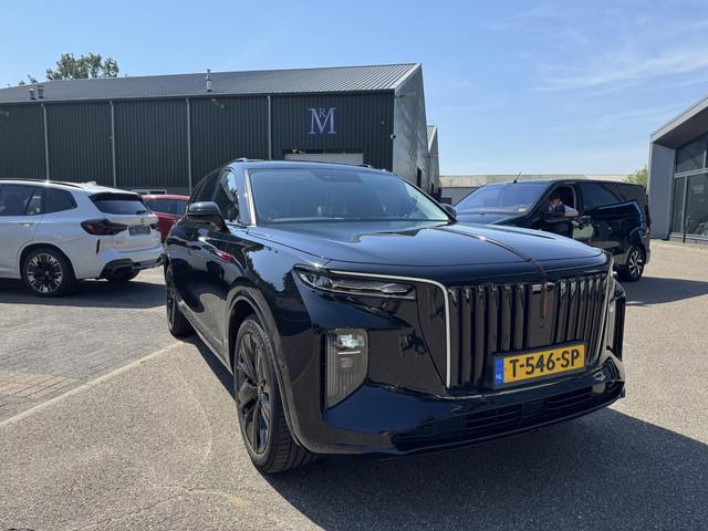 Hongqi E-HS9