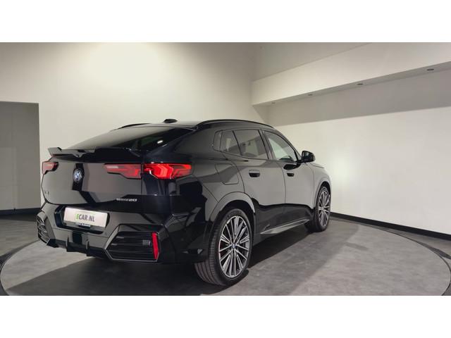 BMW iX2