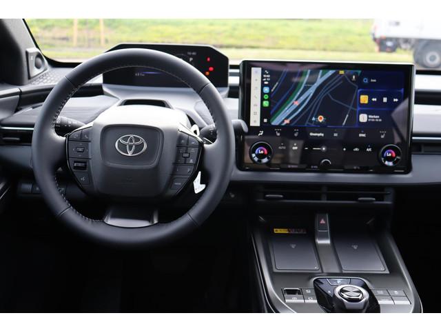 Toyota CHR +
