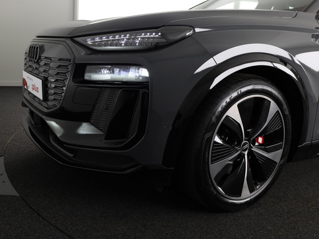 Audi SQ6 e-tron