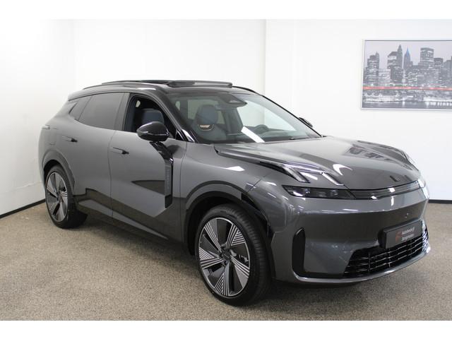 Lynk & Co 08