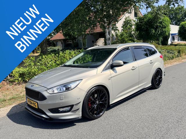 Ford Focus 2014 Benzine