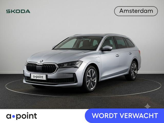 Skoda Superb 2025 Hybride