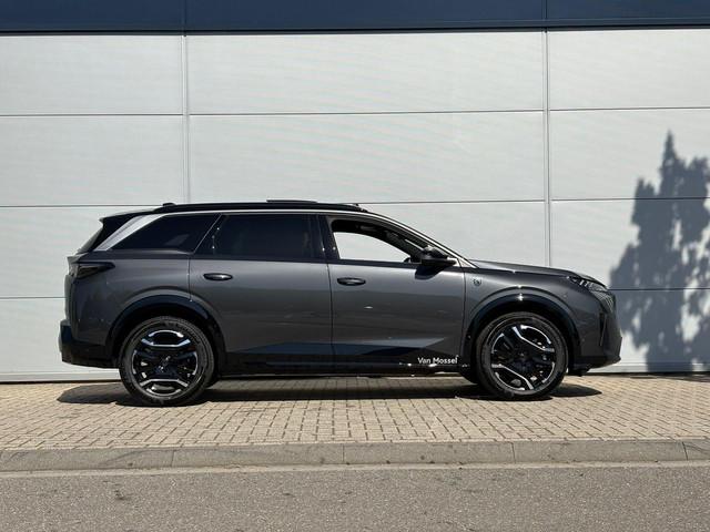 Peugeot E-5008