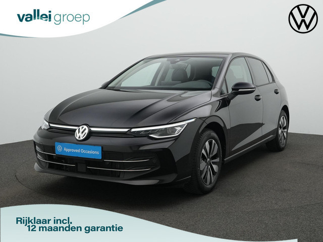 Volkswagen Golf 2025 Benzine