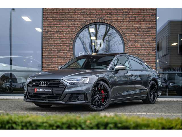 Audi S8