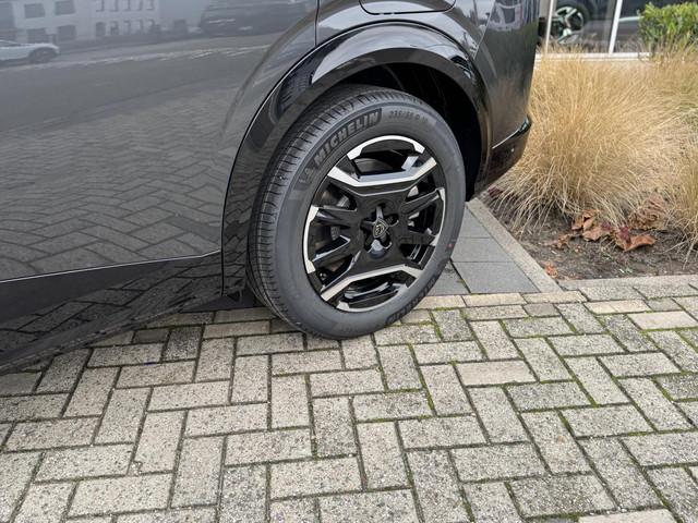 Peugeot E-5008