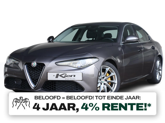 Alfa Romeo Giulia 2017 Benzine
