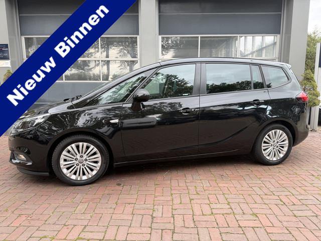 Opel Zafira 2017 Benzine