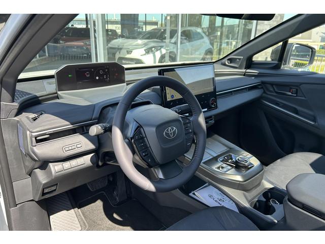 Toyota CHR +
