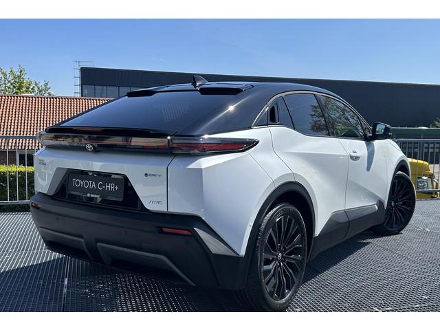 Toyota CHR +