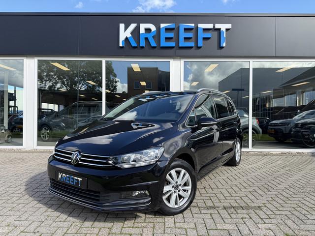 Volkswagen Touran 2023 Benzine