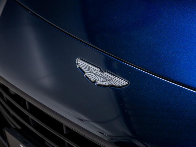 Aston Martin V8 Vantage