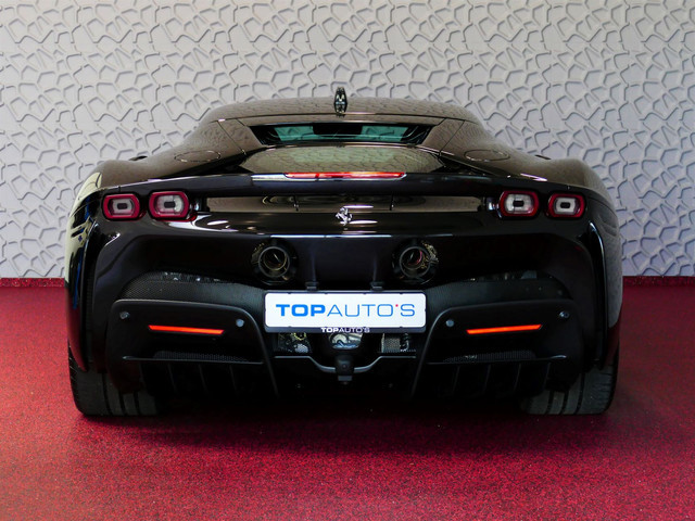 Ferrari SF90 Stradale