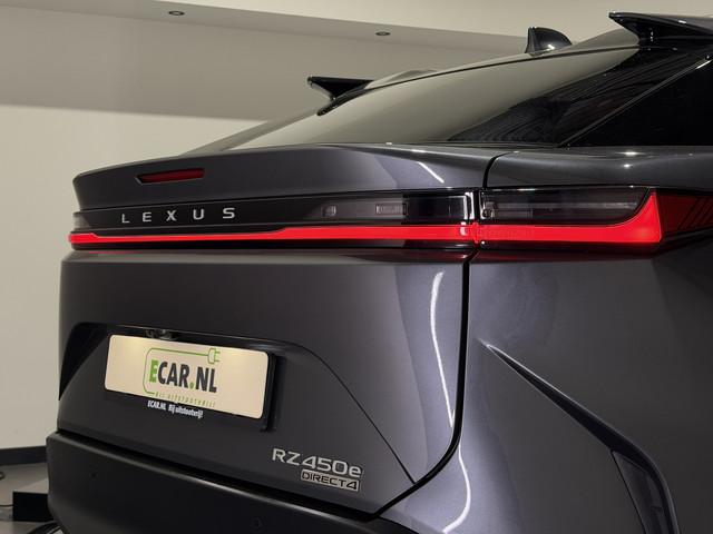 Lexus RZ