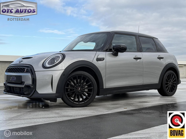 Mini Cooper 2023 Benzine