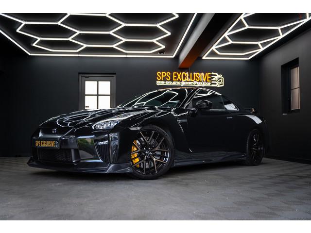 Nissan GT-R