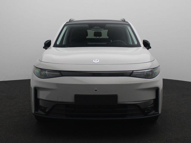 Leapmotor C10