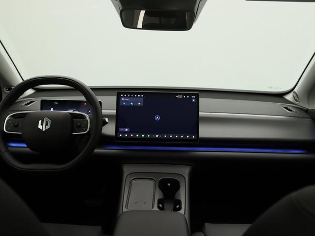 Leapmotor C10