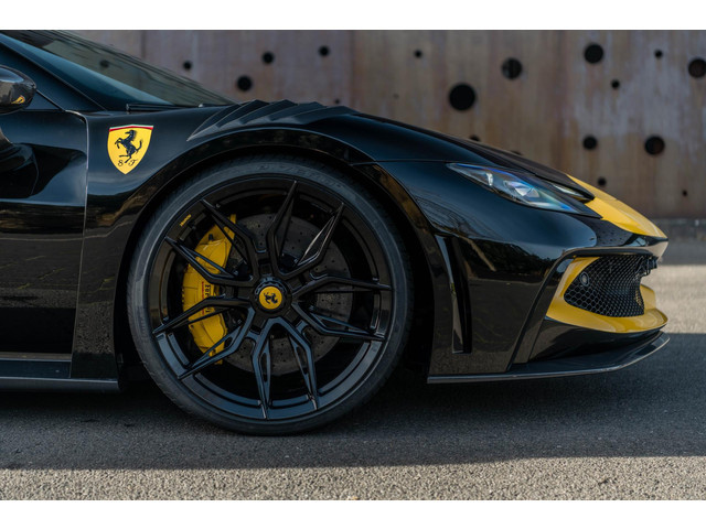 Ferrari 296