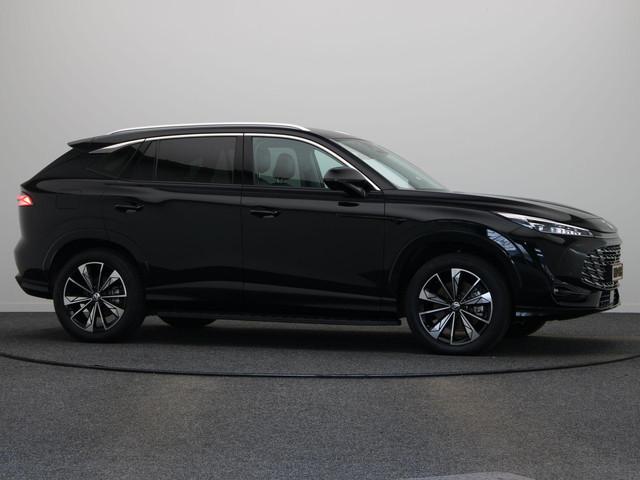 MG HS