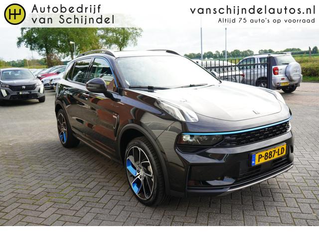 Lynk & Co 01