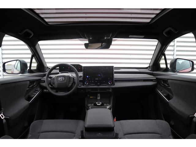 Toyota CHR +