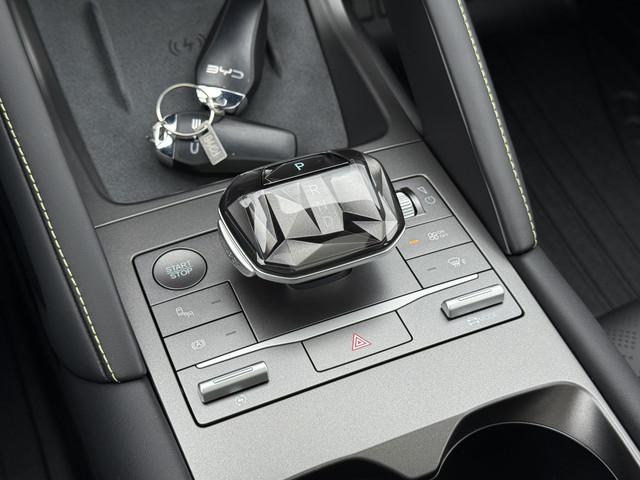 BYD ATTO 2