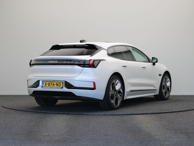 Zeekr 001