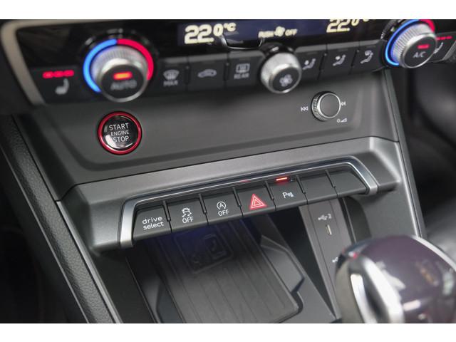 Audi RSQ3
