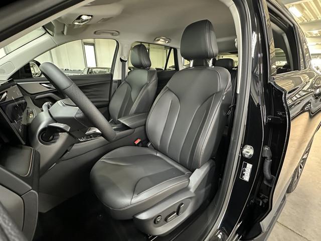 MG HS