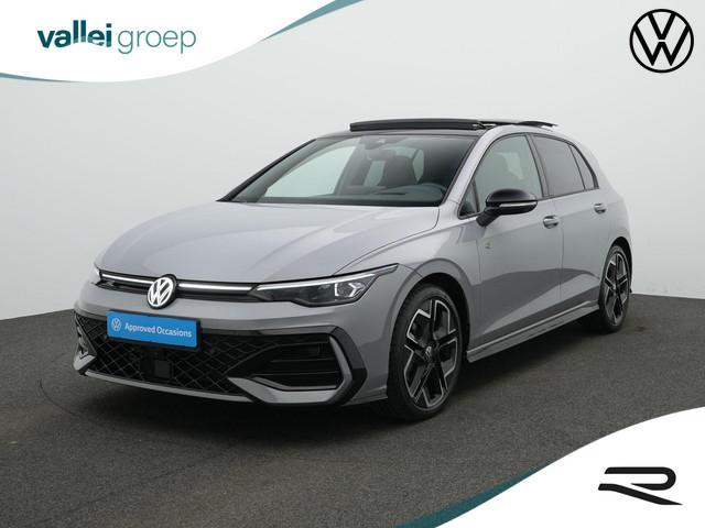 Volkswagen Golf 2024 Benzine