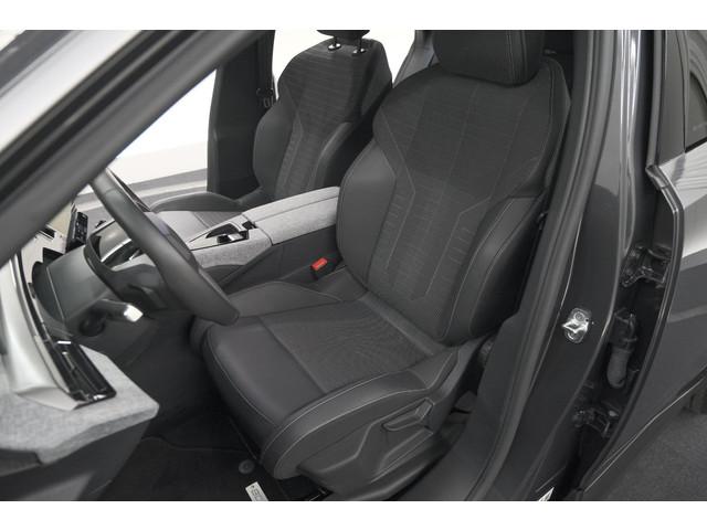 Peugeot E-3008