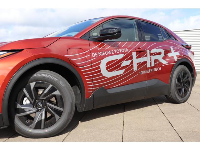 Toyota CHR +
