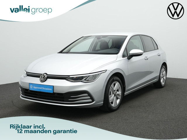 Volkswagen Golf 2023 Benzine