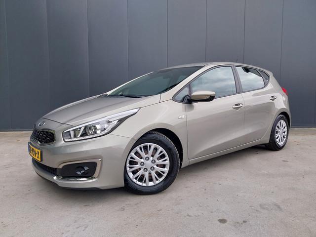 Kia cee'd 2015 Benzine