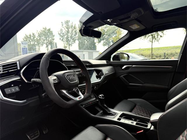 Audi RSQ3